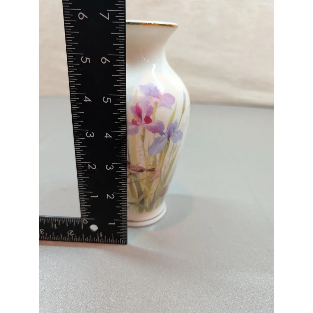 Yamaji Japan Floral Porcelain Bud Vase Purple Iris Gold Rim Vintage 6.75 inch